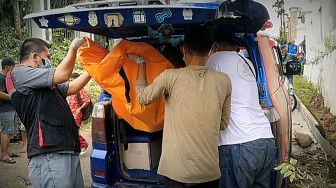 Pintu Rumah Didobrak Warga, Petrus Ditemukan Tewas Membusuk