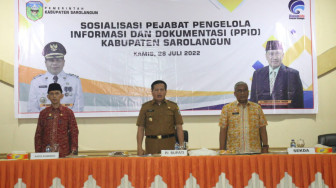Henrizal Buka Sosialisasi PPID