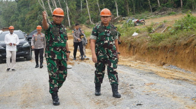 Pangdam Sriwijaya Yakin Jalan Karya Bakti TNI Mampu Sejahterakan Masyarakat