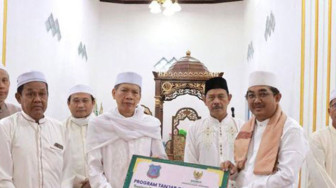 Bupati Tanjabbar Laksanakan Safari Subuh