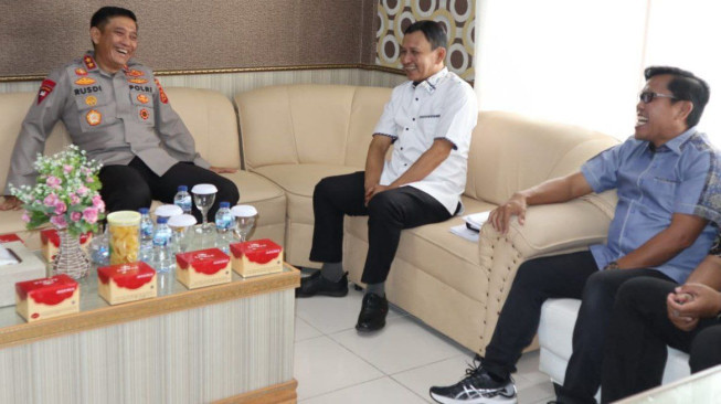 Irjen Pol Rusdi Hartono Kunjungi KPU Provinsi Jambi