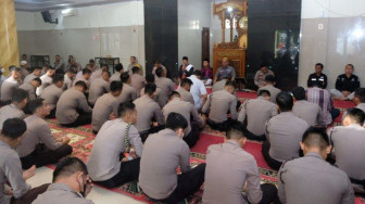 Ajak Personel Tingkatkan Ketaqwaan, Kapolda Jambi Hadiri Kegiatan Binrohtal