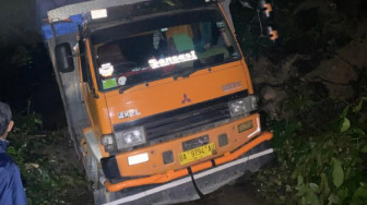 Jalan Sungai Penuh - Tapan Masih Lumpuh, Haris Kecewa