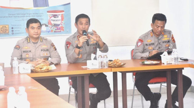 Kapolda Jambi : Pengemudi Ojol Bisa Jadi Contoh