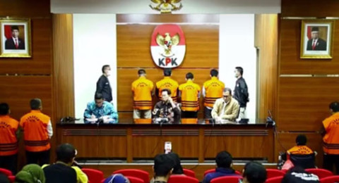 Babak Baru Kasus “Ketok Palu”, KPK Tahan 10 Anggota DPRD Provinsi Jambi 2014 - 2019