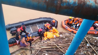 4 Hari Hanyut, Ozan Ditemukan Mengapung di Desa Tanjung Lamin