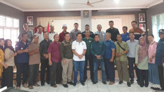 Perumnas Aurduri Jadi Pusat Pemerintahan, Lurah Aur Kenali Gaspoool…