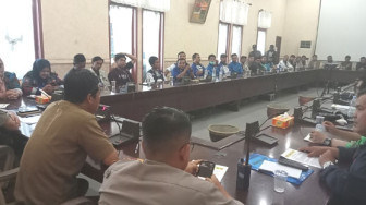 DPRD Provinsi Jambi Terima Audiensi Organisasi Buruh