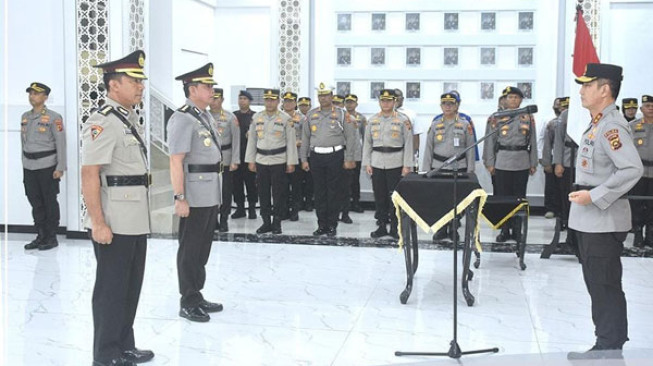 Karo Ops Polda Jambi Diserahterimakan