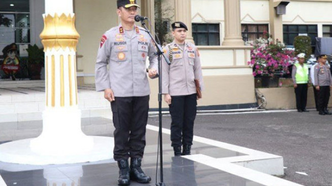 Kapolda Jambi Pimpin Apel Perdana Pasca Pemulihan Kesehatan