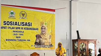 Anggota DPR/ MPR Dapil Jambi, Saniatul Lativa Tanamkan Nilai Kebangsaan Kepada Santri Saat Ramadhan  di Kerinci