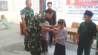 Peduli Dunia Pendidikan Anak Yatim, Danrem 042/Gapu Gandeng Pengusaha Lokal