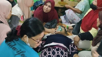Rumah Ludes Terbakar, Korban Pingsan