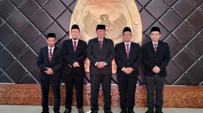 Komisioner KPU Provinsi Jambi Dilantik, Tiga Orang Mantan Wartawan