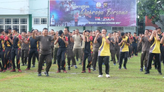 TNI - Polri di Jambi Olahraga Bareng, Indahnya Sinergitas…