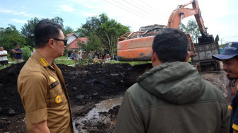 PJ Bupati Muaro Jambi Atur Lalin Atasi Macet di Sungai Gelam