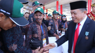 Peduli Pertanian dan Perkebunan, Al Haris Terima Satyalancana Wira Karya