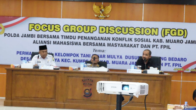 Sekda Muarojambi: Penyelesaian Konflik Masyarakat dan PT FPIL Ada Kemajuan