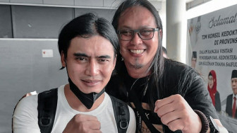 Charly Van Houten Sahabat Otoy Oleng Itu Bakal Hebohkan Pembukaan Porprov 2023