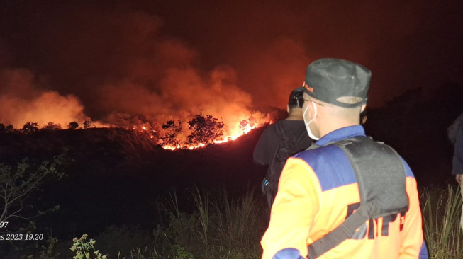 Angin Sulitkan Pemadaman Kebakaran TN Gunung Ciremai, 123 Hektar Hutan dan Lahan Terbakar.