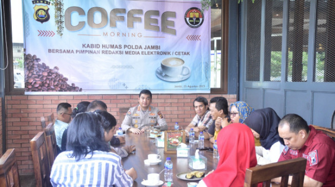 Bidang Humas Polda Jambi Ngopi Bareng Pemimpin Redaksi