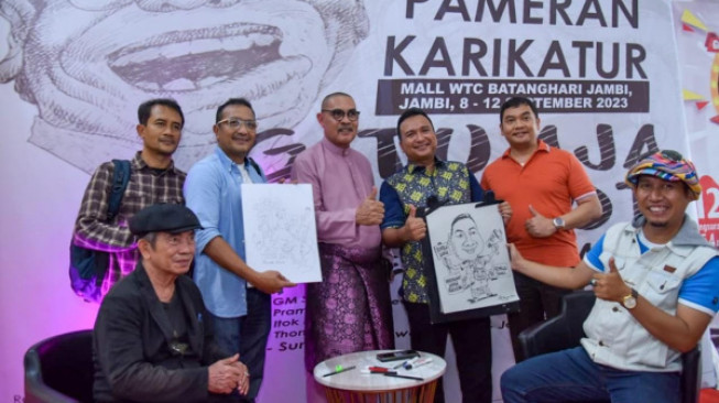 Sukseskan Pemilu Damai Lewat Pameran Karikatur