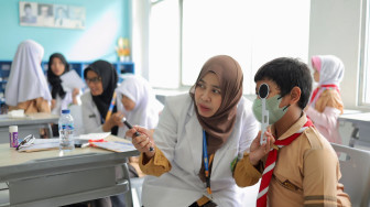 Meriahkan World Sight Day, HOYA gelar MiYOSMART Goes To School di SD Al Azhar Syifa Budi Cibubur