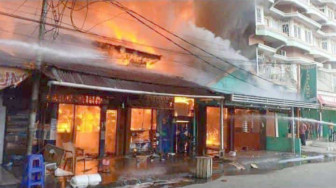 Kebakaran di Lorong Banten Kuala Tungkal, Warga Panik dan Trauma