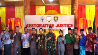 Resmikan Rumah RJ se Provinsi Jambi, Kajati Erlan : Buka Kemungkinan Gandeng TNI