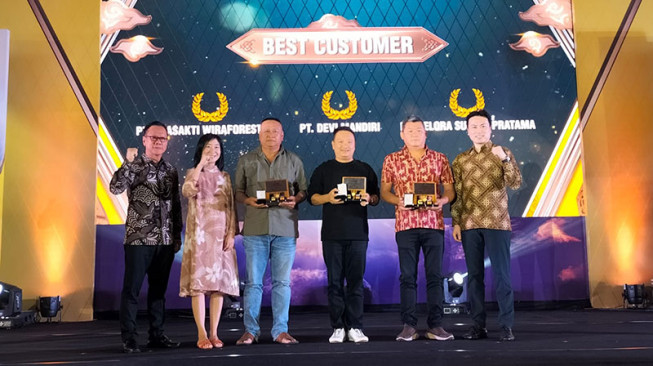 Apresiasi Pelanggan, Mitsubishi Fuso Bersama PT Dipo Gelar Fuso Truck Campaign 2023 di Jambi