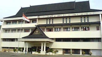 Antisipasi Dampak Kabut Asap, Disdik Provinsi Jambi Perintahkan SMA/SMK/SLB Belajar Daring