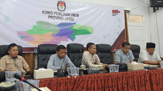 Boyong Pengurus ke KPU, IJTI Jambi Makin Berkibar di Tangan Adrianus