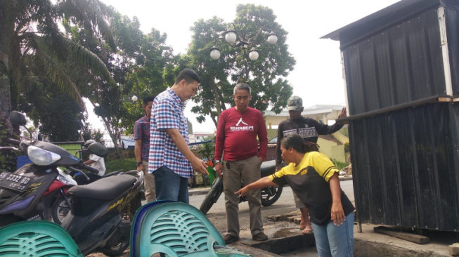 Budiyako Kunjungi Pedagang Kuliner di Tanggo Rajo