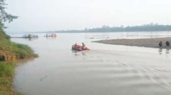 Bocah 10 Tahun Tenggelam di Sungai Batanghari, Tim SAR Jambi lakukan Pencarian