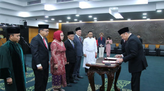 Ketua MPR RI Lantik PAW Legislator Jambi Handayani