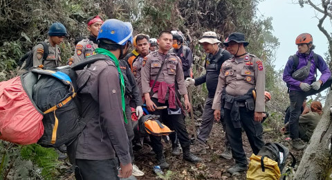 Pencarian Dihentikan : 52 Pendaki Selamat dan 23  Pendaki Meninggal Dunia