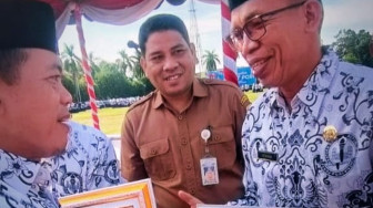 Luar Biasa… SMA Negeri 1 Kota Jambi Penyumbang Terbanyak untuk Palestina