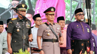 Kapolda Jambi Hadiri Upacara HUT ke-67 Provinsi Jambi