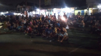 Sadarkan Warga Dampak Industri Batu Bara, Forum Warga Aurkenali Gandeng WALHI Gelar Nonton Bareng
