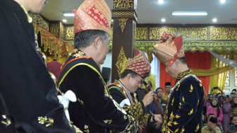 Irjen Pol Rusdi Hartono Terima  Gelar Adat Dubalang Sakti Utamo Dari LAM Jambi