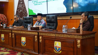 Al Haris Gelar Rapat Optimalisasi Angkutan Batu Bara Lewat Sungai