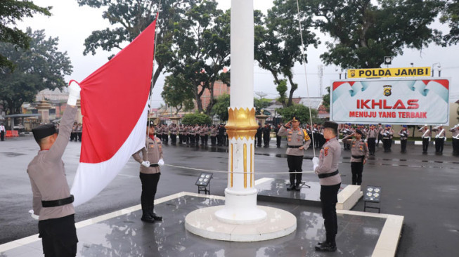 Kapolda Jambi Minta Seluruh Personel dan ASN Amati Perkembangan Situasi Jelang Pemilu 2024