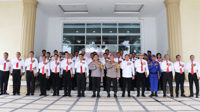 Sukses Ungkap Jaringan Narkoba Internasional, 33 Personel Ditresnarkoba Polda Jambi Dapat Penghargaan