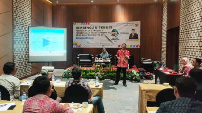 DLH Provinsi Jambi Gelar Bimtek Peningkatan Kapasitas Pengelolaan Persampahan