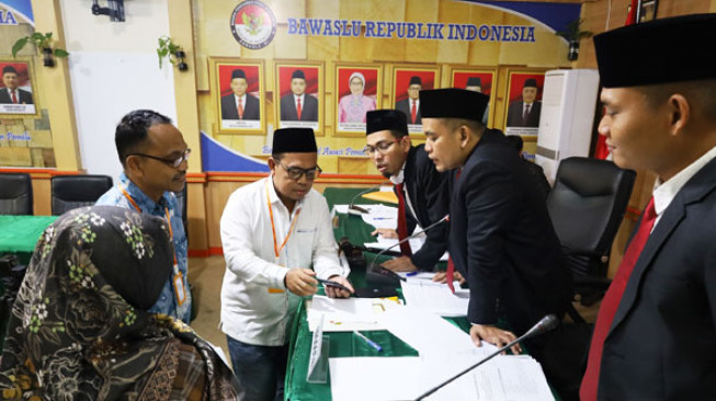 Sidang Pembuktian Dugaan Pelanggaran Administratif Pemilu 2024 Hadirkan Sejumlah Saksi