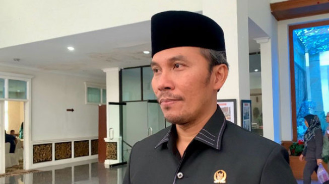 DPRD Provinsi Jambi Kaji Rancangan Awal Perubahan RPJMD 2021 - 2026