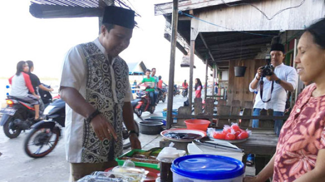 Romi Ingatkan Camat dan Kepala Desa Makin Siaga Kebakaran di Bulan Ramadan