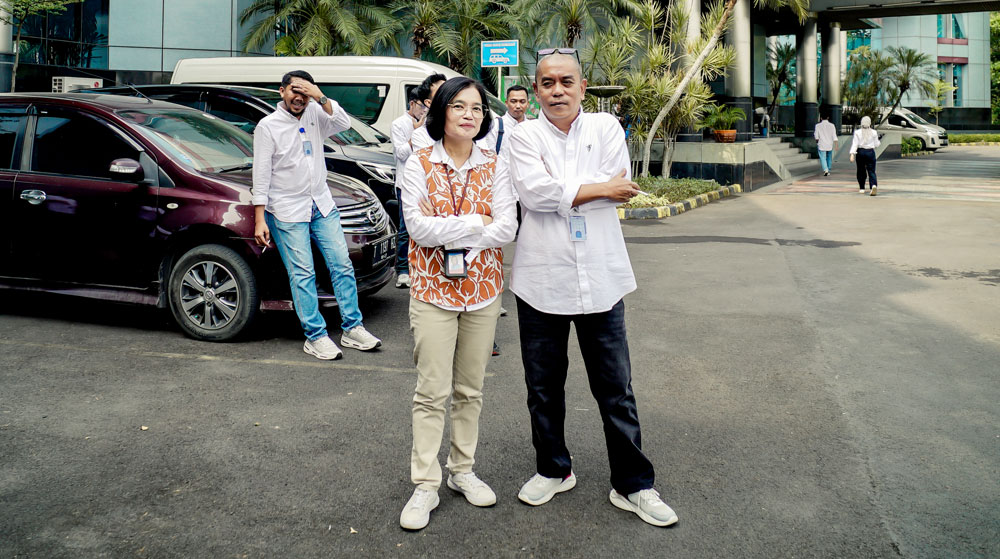 Penulisa bersama Kepala Seksi Kehumasan Kantor Perwakilan Bank Indonesia Provinsi Jambi, Nur Cahaya | tim