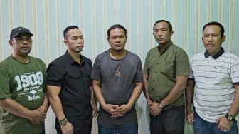 Main Minyak Ilegal, Hasudungan Nekat Mengaku Anggota Tentara