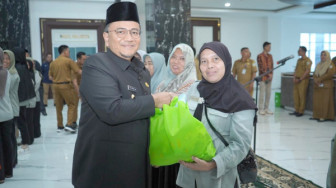 Forum CSR Kota Jambi Konsisten Berbagi, 700 Orang TKK dan PHL Terima Bantuan Sembako